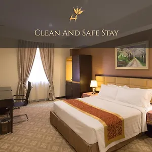 https://hallmark-crown.hotelsinmalacca.net